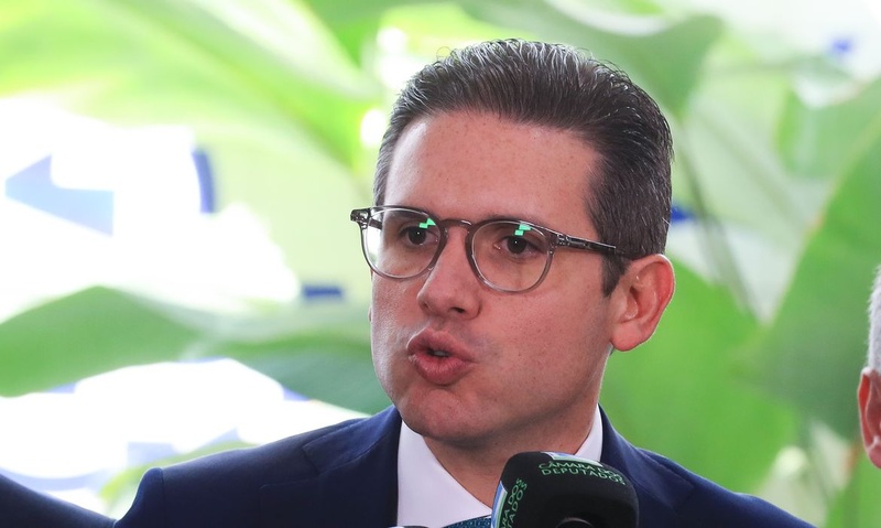  Governo recua e retira urgência de projeto que reduz jornada para 40 horas e prevê fim da escala 6x1