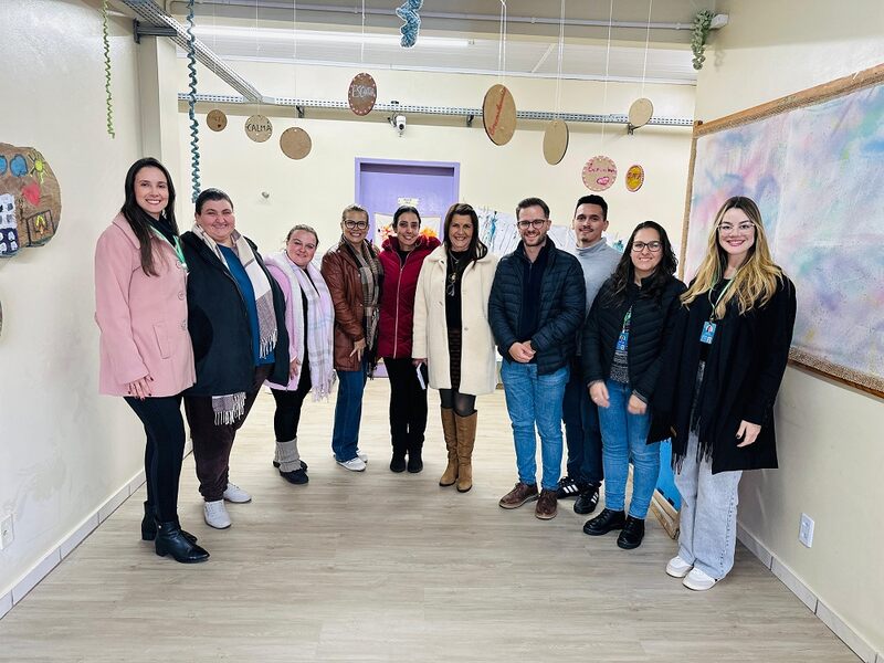 Inclusão, segurança e expansão pautam à visita da Frente Parlamentar da Educação à EMEI Estevan Carraro