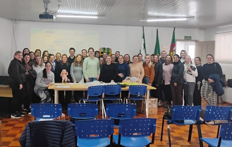 Saúde de Erechim capacita equipes para qualificar atendimentos em urgências e emergências