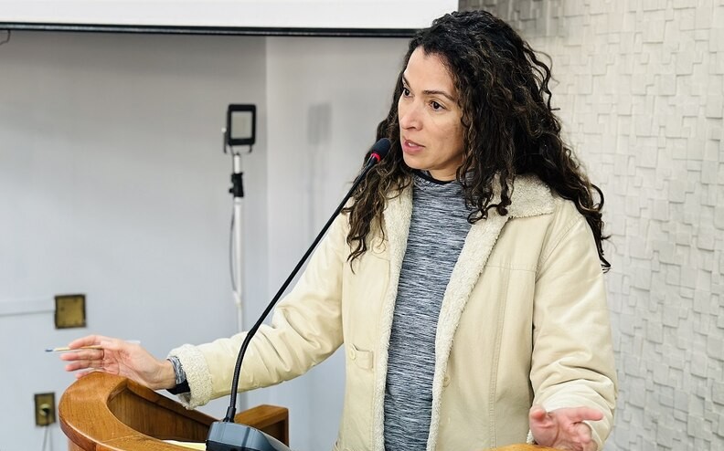 Éclesan pede revisão de decreto para ampliar acesso ao transporte gratuito para pessoas com deficiência