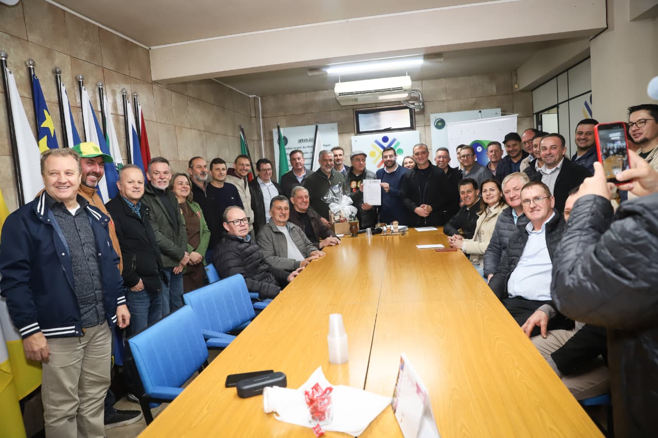 Pimenta e Edegar apresentam propostas e reforçam compromisso com demandas do Alto Uruguai em Erechim