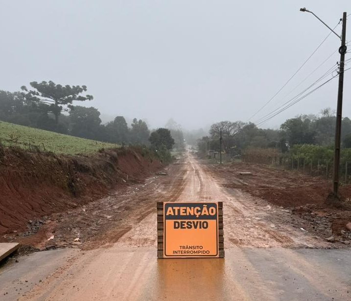 Trecho da Avenida Júlio Anzanello será interditado por uma semana em Erechim