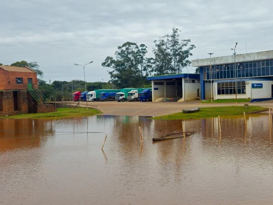 Rio Uruguai segue em elevação e mantém alerta de inundação na Fronteira Oeste