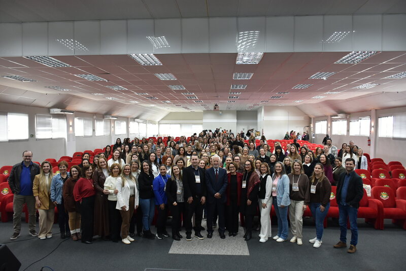 Escola pública, professores e futuro da educação pautam palestra de António Nóvoa em Getúlio Vargas