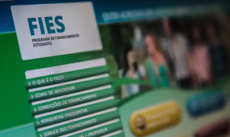 MEC prorroga inscrições do Fies e amplia oferta para mais de 75 mil vagas no segundo semestre