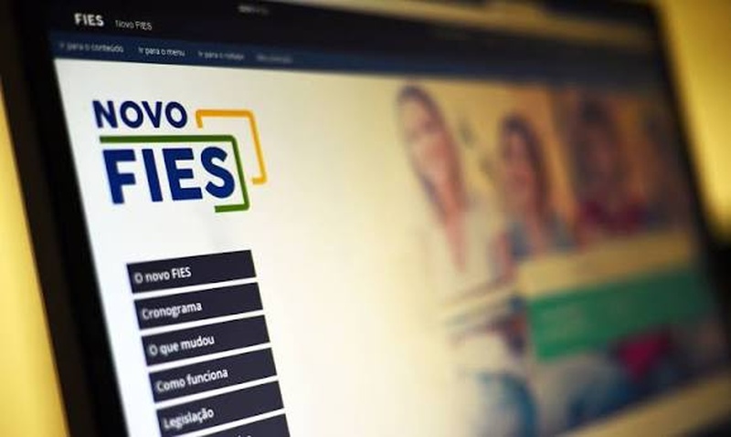 MEC divulga lista de pré-selecionados do Fies 2026; prazo para complementar inscrição começa nesta sexta-feira