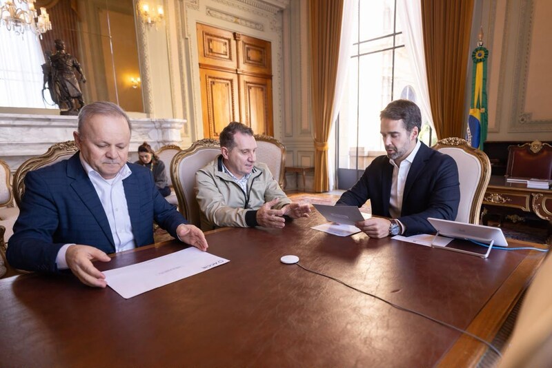 Erechim apresenta a força da Frinape 2026 ao governador Eduardo Leite