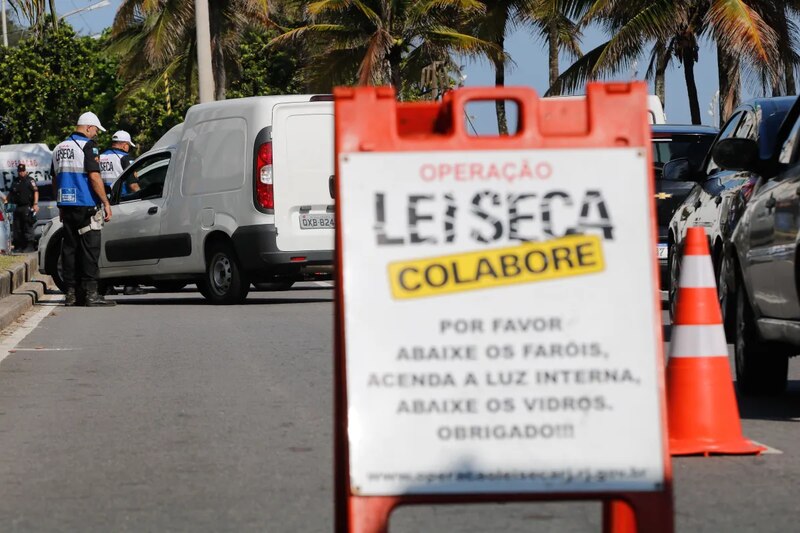Lei Seca ganha novas regras: veja o que muda na fiscalização e o que o motorista precisa saber