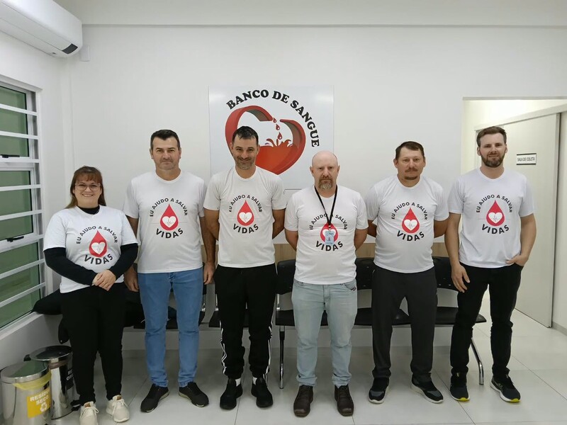 Doação de sangue mobiliza representantes de Barra do Rio Azul