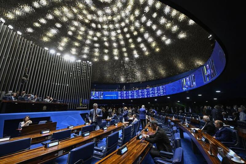 Senado aprova programa para ampliar produção de fertilizantes no Brasil