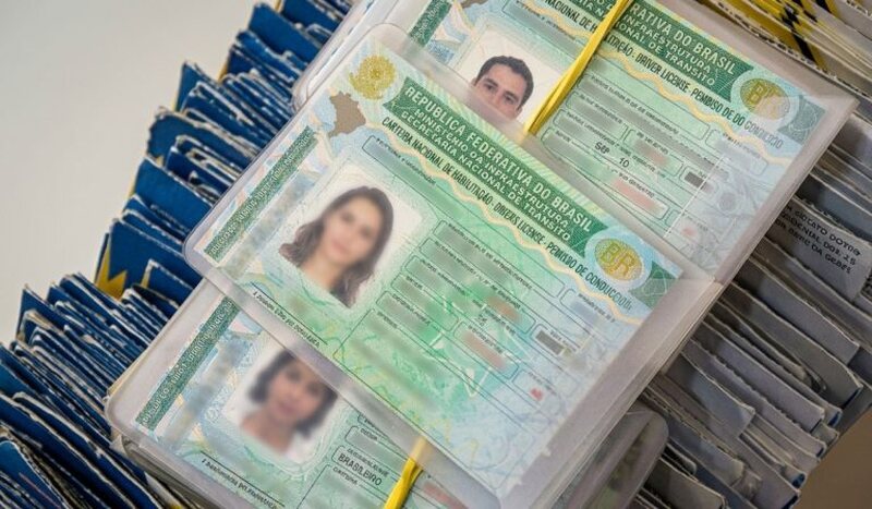 CNH: motoristas de 50 a 69 anos podem ter renovação automática e gratuita uma única vez