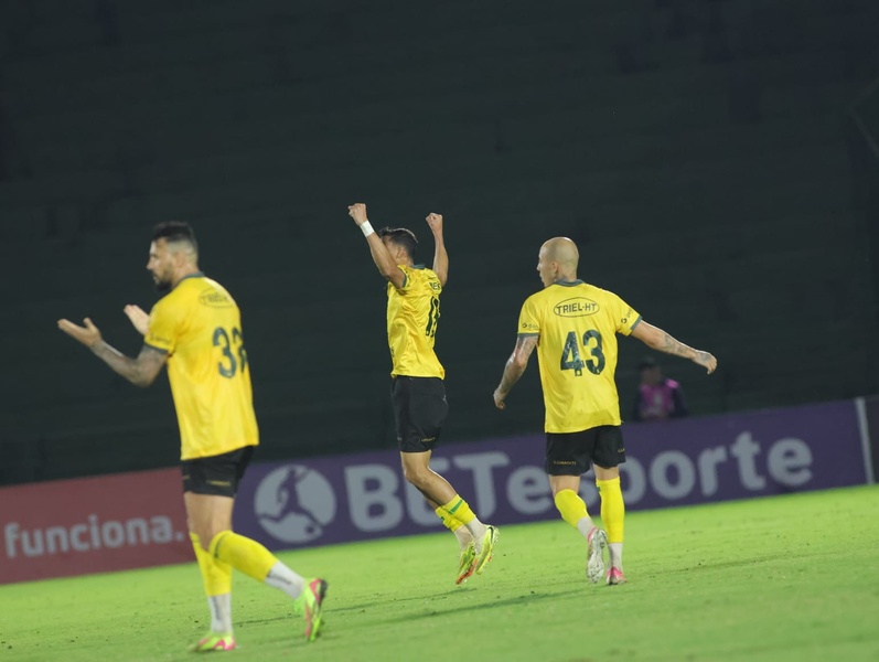 Ypiranga reage, busca empate e garante ponto importante contra o Guarani