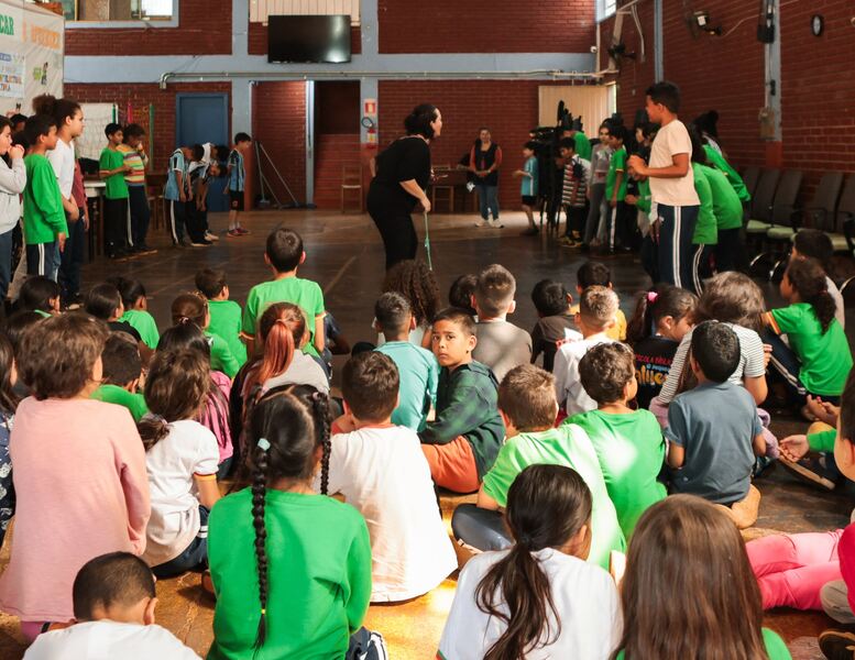Dança sai dos palcos e chega às escolas de Erechim