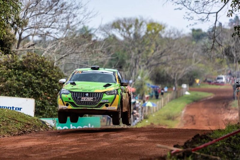 Navegador de Erechim mantém liderança do Sul-americano de Rally a uma etapa do final