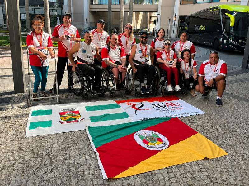 Atletas da ADAU conquistam 11 medalhas em uma das maiores competições paralímpicas do país