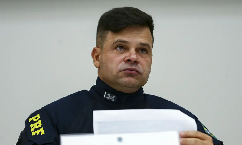 Moraes determina cassação da aposentadoria de ex-diretor da PRF Silvinei Vasques