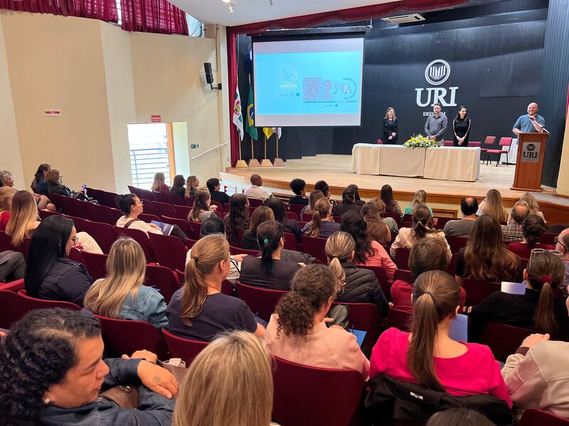 Agosto Dourado reforça importância da amamentação e do cuidado na primeira infância em Erechim