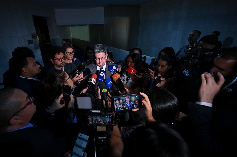 PEC que acaba com escala 6x1 deve ser votada no Senado até o fim de outubro