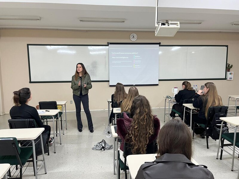 “Que profissional eu quero ser?”: estudantes de Direito da URI refletem sobre o futuro