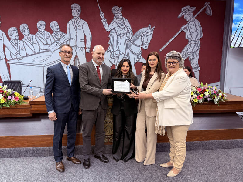 Pedagogia da URI é homenageada pelos 50 anos de história e conquista da nota máxima no Enade