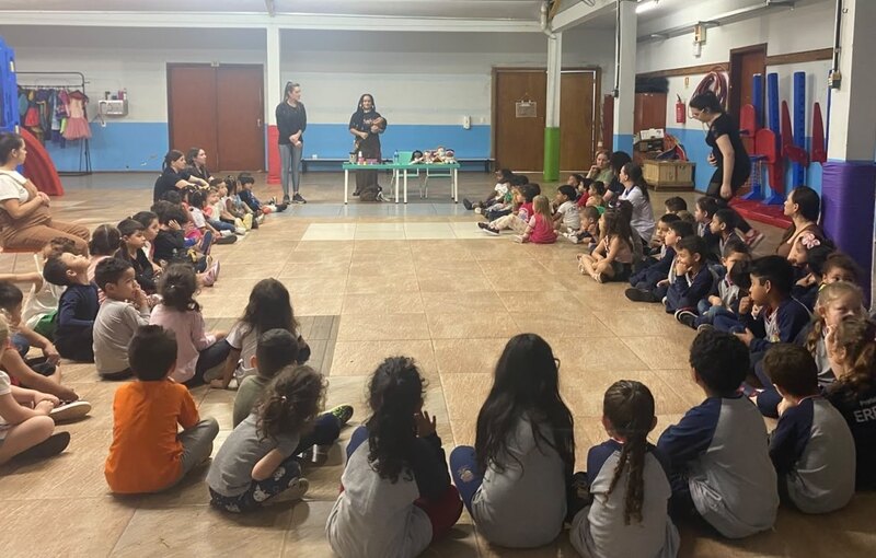 Mais que tranças: encontro em escola de Erechim fala de identidade, respeito e autoestima