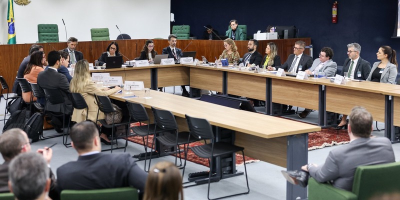 FIERGS participa de audiência no STF sobre riscos psicossociais previstos na NR-1