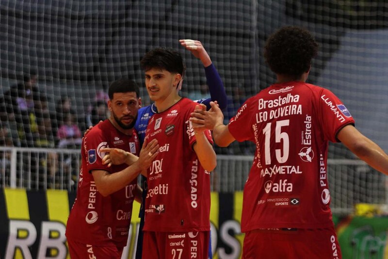 Atlântico vence fora e fica a um empate de avançar na Série Ouro