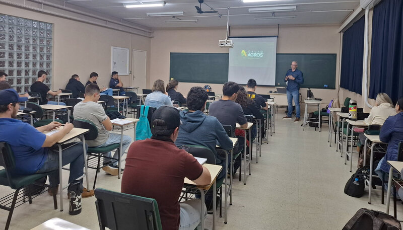 Agronomia da URI aproxima estudantes das tecnologias que estão transformando o agronegócio