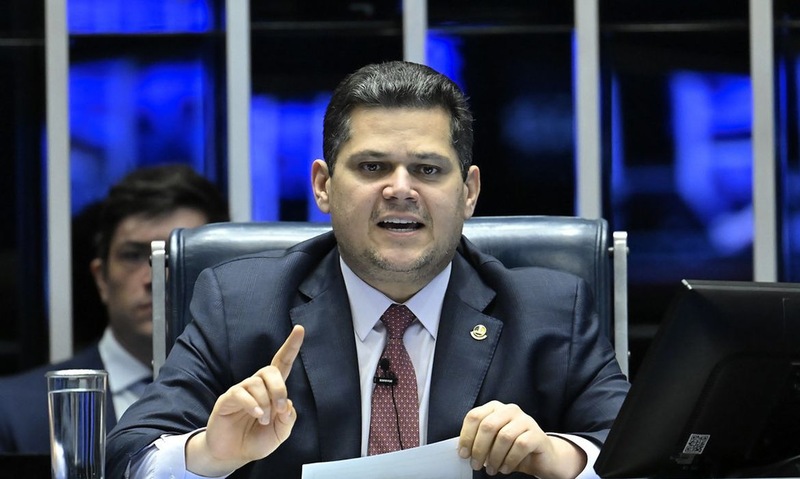 Senado pode votar fim da escala 6x1 em dois turnos nesta quarta-feira